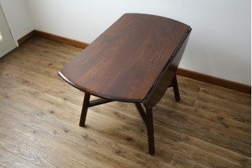 イギリスヴィンテージ　アーコール(ERCOL)　シンプルで機能性の良いバタフライテーブル　(R-085424)