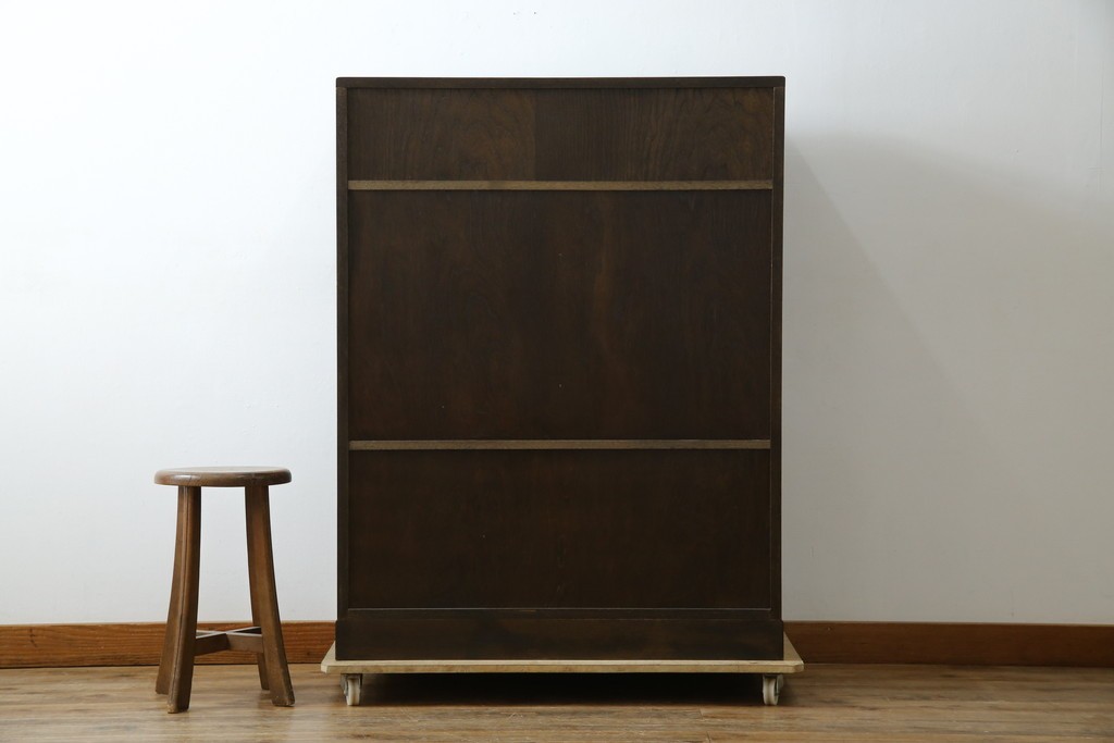 中古　美品　良品　国産　職人手作り品　前面格子戸の水屋箪笥食器棚　定価推定約25万円以上　(R-085425)