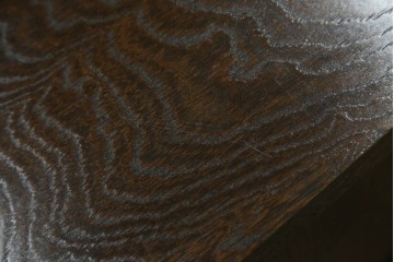 中古　美品　良品　国産　職人手作り品　前面格子戸の水屋箪笥食器棚　定価推定約25万円以上　(R-085425)