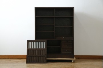 中古　美品　良品　国産　職人手作り品　前面格子戸の水屋箪笥食器棚　定価推定約25万円以上　(R-085425)