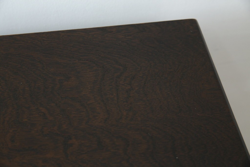 中古　美品　良品　国産　職人手作り品　前面格子戸の水屋箪笥食器棚　定価推定約25万円以上　(R-085425)