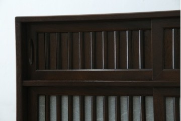 中古　美品　良品　国産　職人手作り品　前面格子戸の水屋箪笥食器棚　定価推定約25万円以上　(R-085425)