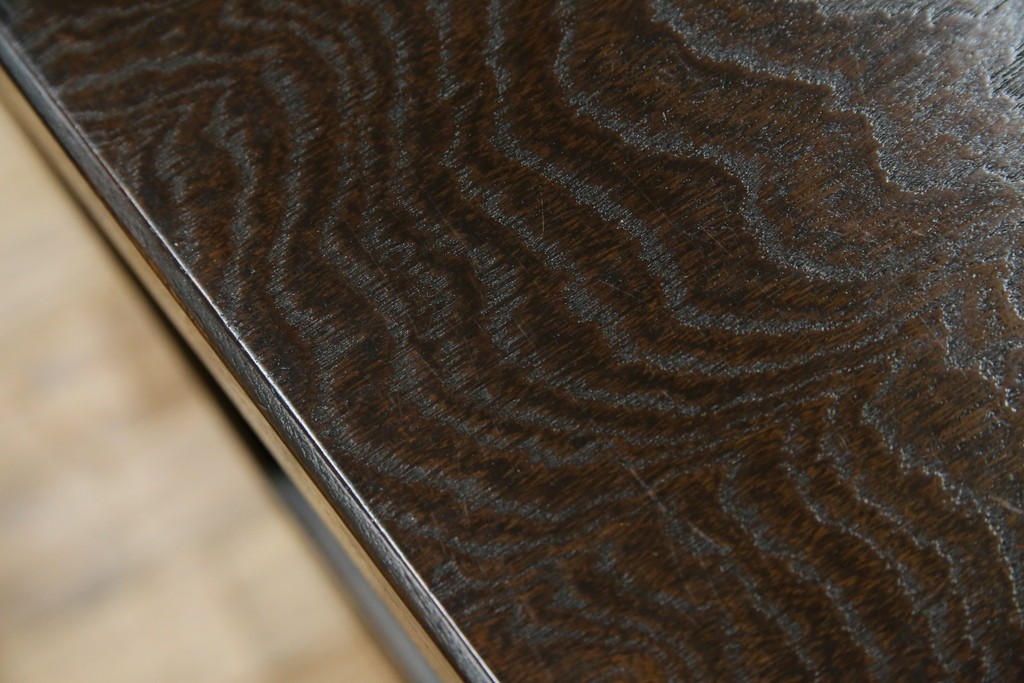 中古　美品　良品　国産　職人手作り品　前面格子戸の水屋箪笥食器棚　定価推定約25万円以上　(R-085425)