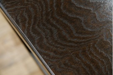 中古　美品　良品　国産　職人手作り品　前面格子戸の水屋箪笥食器棚　定価推定約25万円以上　(R-085425)