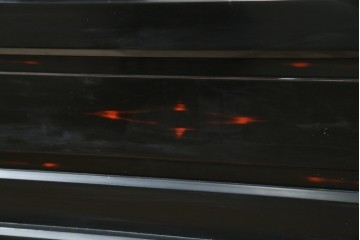 和製ヴィンテージ　井波彫刻　在銘作家物　新規制作で250万円以上相当の逸品!!　時代物の龍虎図衝立　(R-085427)