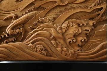 和製ヴィンテージ　井波彫刻　在銘作家物　新規制作で250万円以上相当の逸品!!　時代物の龍虎図衝立　(R-085427)