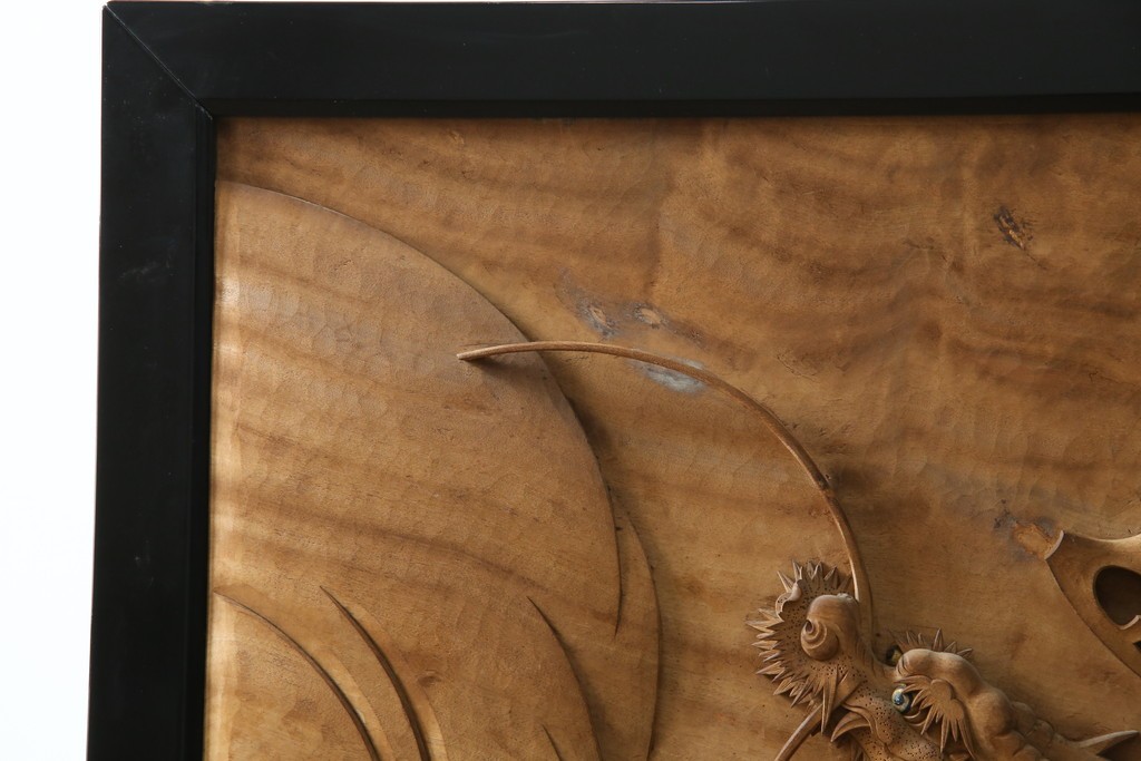 和製ヴィンテージ　井波彫刻　在銘作家物　新規制作で250万円以上相当の逸品!!　時代物の龍虎図衝立　(R-085427)