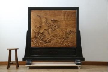 和製ヴィンテージ　井波彫刻　在銘作家物　新規制作で250万円以上相当の逸品!!　時代物の龍虎図衝立　(R-085427)