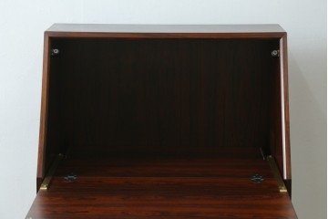 和製ヴィンテージ　美品　山品木工(YAMASHINA)　ローズウッド　上質な木目のスタイリッシュなライティングビューロー　(R-085429)