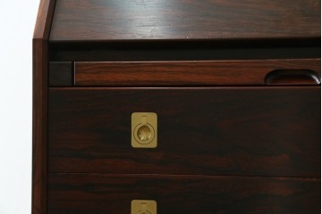 和製ヴィンテージ　美品　山品木工(YAMASHINA)　ローズウッド　上質な木目のスタイリッシュなライティングビューロー　(R-085429)