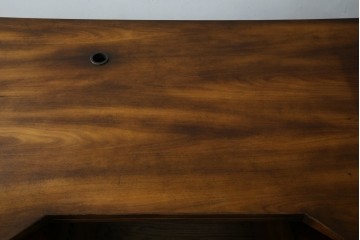 中古　美品　THEODORE ALEXANDER(セオドア・アレキサンダー)　造形美あふれる凝ったデザインの両袖机　定価推定約200万円前後　(R-085430)