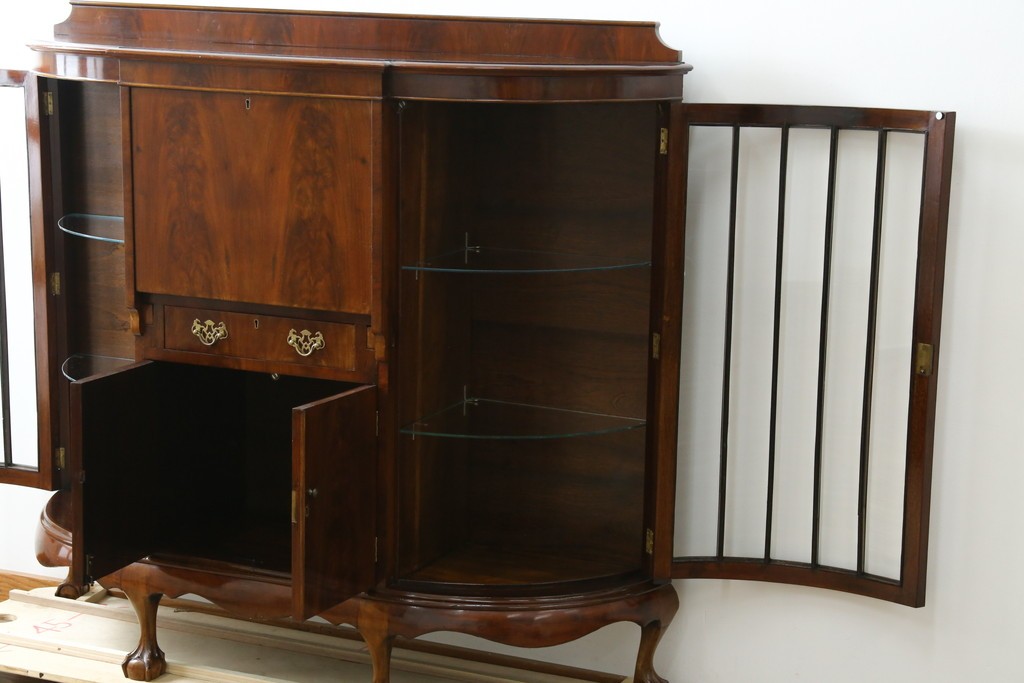 イギリスアンティーク　高級品!!　Lloyd’s Antiques(ロイズアンティークス)　マホガニー材　クラシカルなサイドバイサイドビューローブックケース　(R-085432)