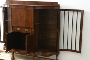 イギリスアンティーク　高級品!!　Lloyd’s Antiques(ロイズアンティークス)　マホガニー材　クラシカルなサイドバイサイドビューローブックケース　(R-085432)