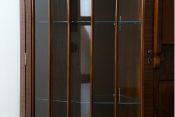 イギリスアンティーク　高級品!!　Lloyd’s Antiques(ロイズアンティークス)　マホガニー材　クラシカルなサイドバイサイドビューローブックケース　(R-085432)