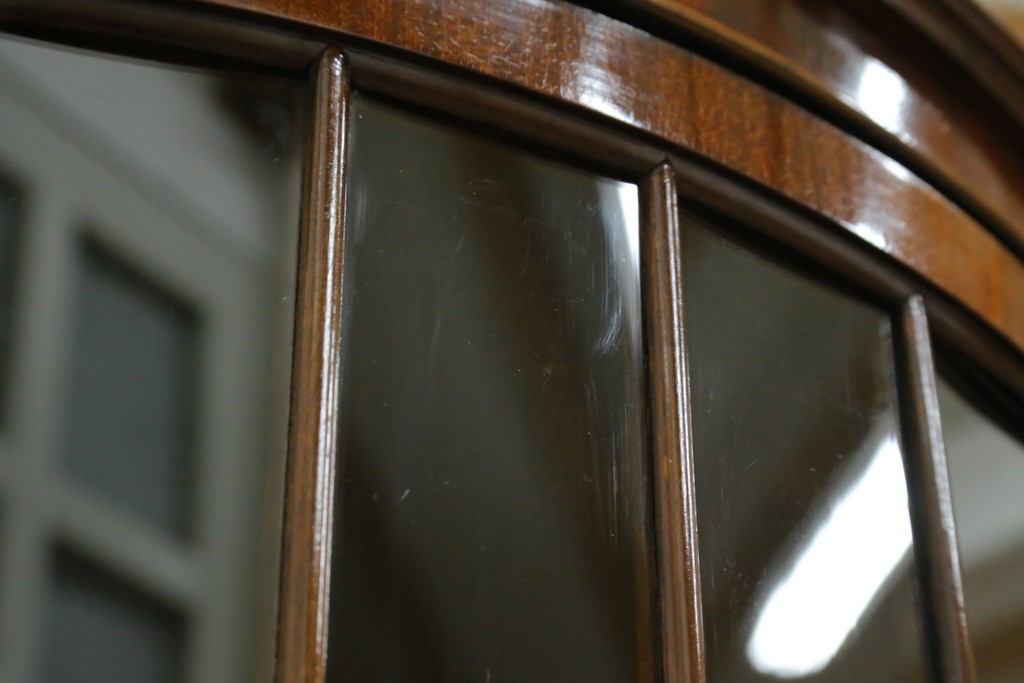 イギリスアンティーク　高級品!!　Lloyd’s Antiques(ロイズアンティークス)　マホガニー材　クラシカルなサイドバイサイドビューローブックケース　(R-085432)