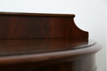 イギリスアンティーク　高級品‼　Lloyd’s Antiques(ロイズアンティークス)　マホガニー材　クラシカルなサイドバイサイドビューローブックケース　(R-085432)