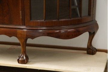 イギリスアンティーク　高級品‼　Lloyd’s Antiques(ロイズアンティークス)　マホガニー材　クラシカルなサイドバイサイドビューローブックケース　(R-085432)