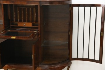 イギリスアンティーク　高級品‼　Lloyd’s Antiques(ロイズアンティークス)　マホガニー材　クラシカルなサイドバイサイドビューローブックケース　(R-085432)