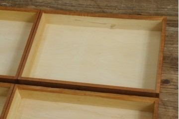 中古　美品　伝統工芸　精緻な日光彫りが圧巻の多段チェスト　(R-085434)