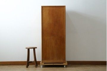 中古　美品　伝統工芸　精緻な日光彫りが圧巻の多段チェスト　(R-085434)