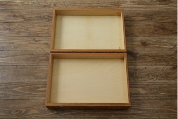 中古　美品　伝統工芸　精緻な日光彫りが圧巻の多段チェスト　(R-085434)