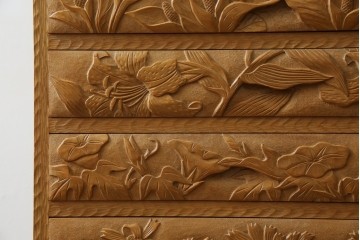 中古　美品　伝統工芸　精緻な日光彫りが圧巻の多段チェスト　(R-085434)