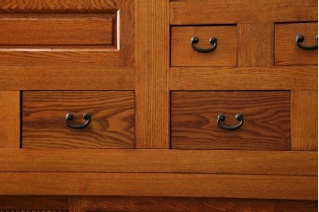 中古　超美品　上質な木味と格子細工が美しい水屋箪笥サイドボード　(R-085436)