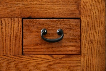 中古　超美品　上質な木味と格子細工が美しい水屋箪笥サイドボード　(R-085436)