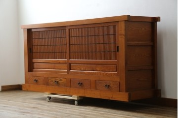 中古　超美品　緻密な格子戸と木地の風合いが美しい水屋箪笥サイドボード　(R-085437)