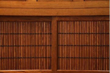 中古　超美品　緻密な格子戸と木地の風合いが美しい水屋箪笥サイドボード　(R-085437)