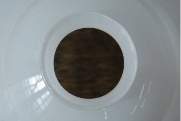 《引っ掛けシーリング式ペンダントライト加工費込み》　和製アンティーク　和製アンティーク　乳白ガラスのレトロなペンダントライト　(R-085439)