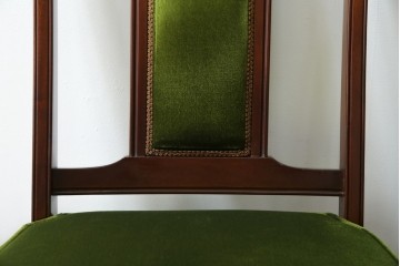 中古　美品　神戸洋家具　メープル不二屋　上品な佇まいが魅力的なダイニングチェア2脚セット　(R-085443)