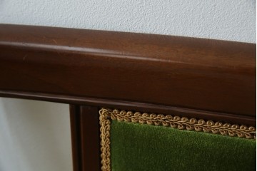 中古　美品　神戸洋家具　メープル不二屋　上品な佇まいが魅力的なダイニングチェア2脚セット　(R-085443)