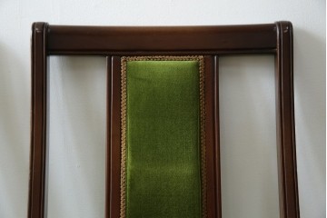 中古　美品　神戸洋家具　メープル不二屋　上品な佇まいが魅力的なダイニングチェア2脚セット　(R-085443)