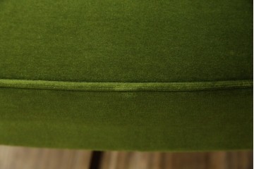 中古　美品　神戸洋家具　メープル不二屋　上品な佇まいが魅力的なダイニングチェア2脚セット　(R-085443)