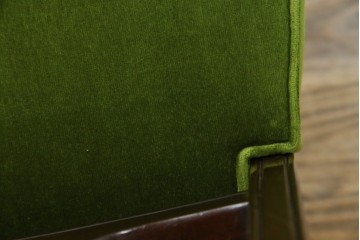 中古　美品　神戸洋家具　メープル不二屋　上品な佇まいが魅力的なダイニングチェア2脚セット　(R-085443)