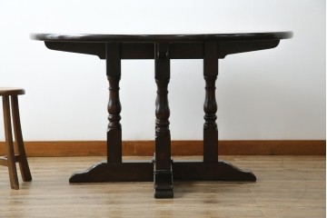 中古　松本民芸家具　挽物脚が生む安定感のあるデザインのF型ラウンドテーブル　(R-085446)