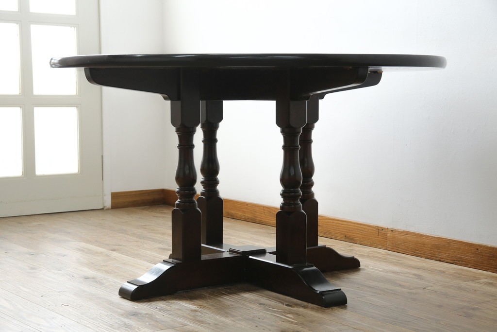 中古　松本民芸家具　挽物脚が生む安定感のあるデザインのF型ラウンドテーブル　(R-085446)