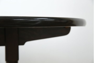 中古　松本民芸家具　挽物脚が生む安定感のあるデザインのF型ラウンドテーブル　(R-085446)