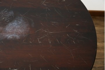 中古　松本民芸家具　挽物脚が生む安定感のあるデザインのF型ラウンドテーブル　(R-085446)