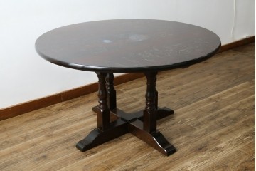 中古　松本民芸家具　挽物脚が生む安定感のあるデザインのF型ラウンドテーブル　(R-085446)