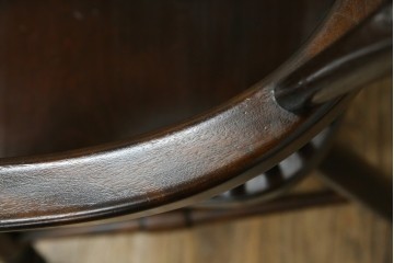 中古　美品　松本民芸家具　509C型　背もたれとアームの曲線が美しいウィンザーチェア　定価約17万円　(R-085447)