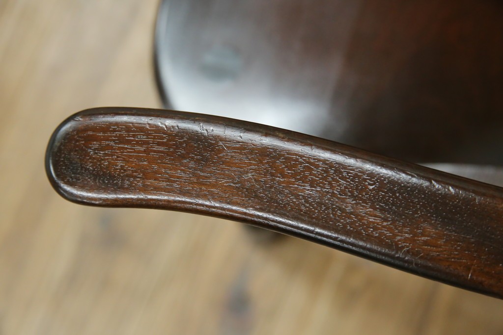 中古　美品　松本民芸家具　509C型　背もたれとアームの曲線が美しいウィンザーチェア　定価約17万円　(R-085447)