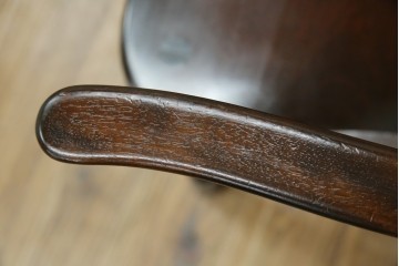 中古　美品　松本民芸家具　509C型　背もたれとアームの曲線が美しいウィンザーチェア　定価約17万円　(R-085447)