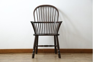 中古　美品　松本民芸家具　509C型　背もたれからアームへと連なる曲線が美しいウィンザーチェア　定価約17万円　(R-085447)