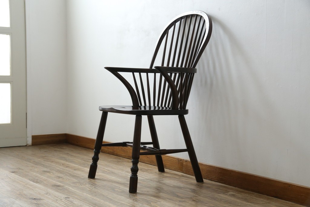 中古　美品　松本民芸家具　509C型　背もたれからアームへと連なる曲線が美しいウィンザーチェア　定価約17万円　(R-085447)