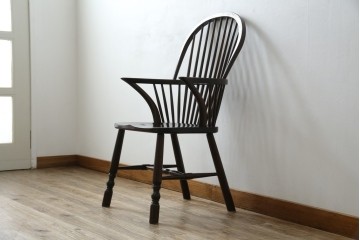 中古　美品　松本民芸家具　509C型　背もたれからアームへと連なる曲線が美しいウィンザーチェア　定価約17万円　(R-085447)