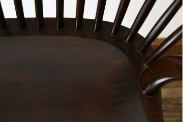 中古　美品　松本民芸家具　509C型　背もたれからアームへと連なる曲線が美しいウィンザーチェア　定価約17万円　(R-085447)