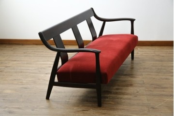 中古　松本民芸家具　#77型曲肘イスIII　なめらかな曲肘と直線的な背板の対比が美しい3人掛けソファ　定価約40万円　(R-085448)