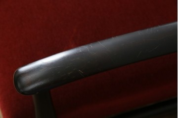 中古　松本民芸家具　#77型曲肘イスIII　なめらかな曲肘と直線的な背板の対比が美しい3人掛けソファ　定価約40万円　(R-085448)